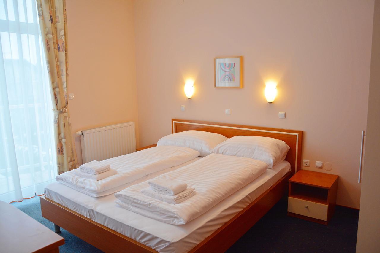 Hotel Imperium Moravske Toplice Esterno foto